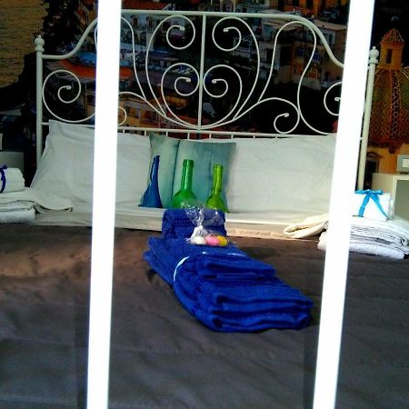 Villa Vittoria Mini Hotel Salerno Luaran gambar