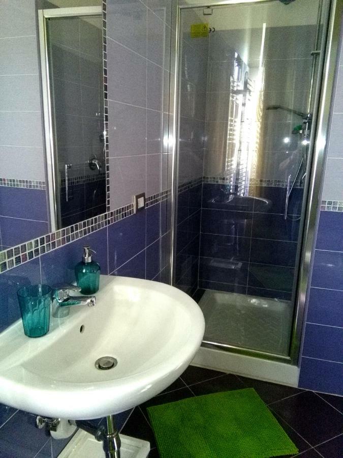 Villa Vittoria Mini Hotel Salerno Luaran gambar