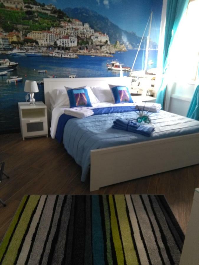 Villa Vittoria Mini Hotel Salerno Luaran gambar