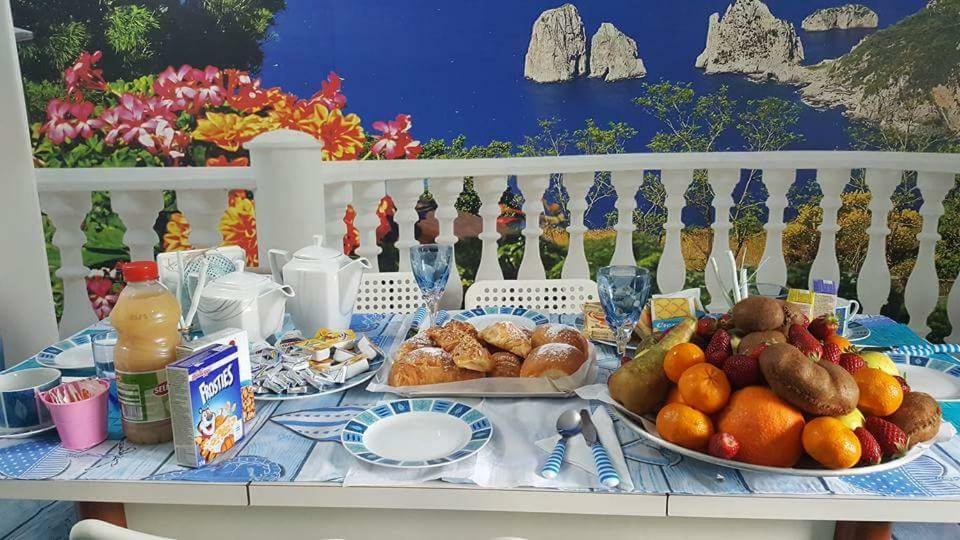 Villa Vittoria Mini Hotel Salerno Luaran gambar