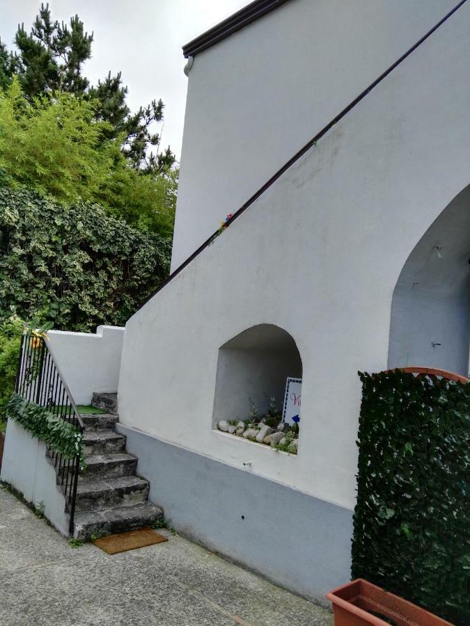 Villa Vittoria Mini Hotel Salerno Luaran gambar